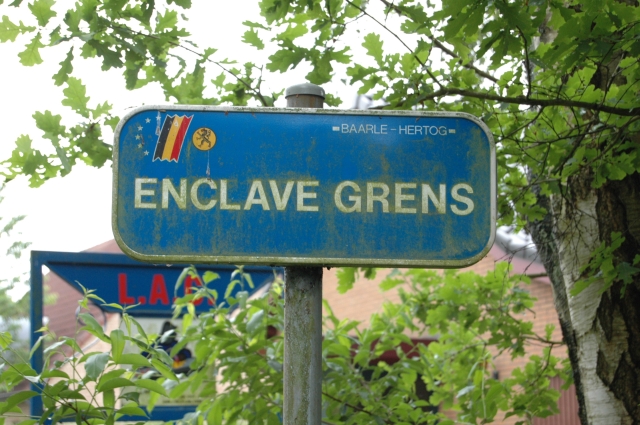 http://www.gensnet.nl/baarle/DSC_0395_klein.jpg